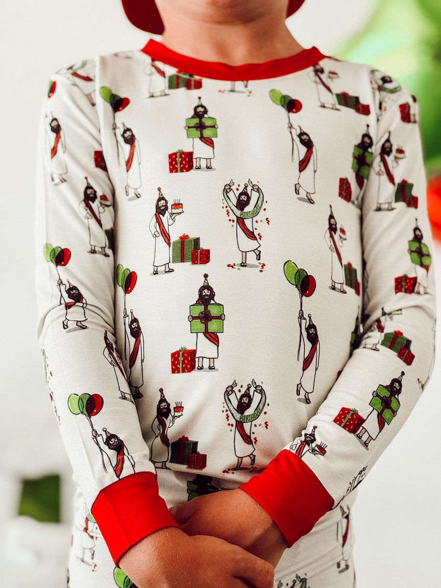 The King is Born 2 Piece Pajama Set