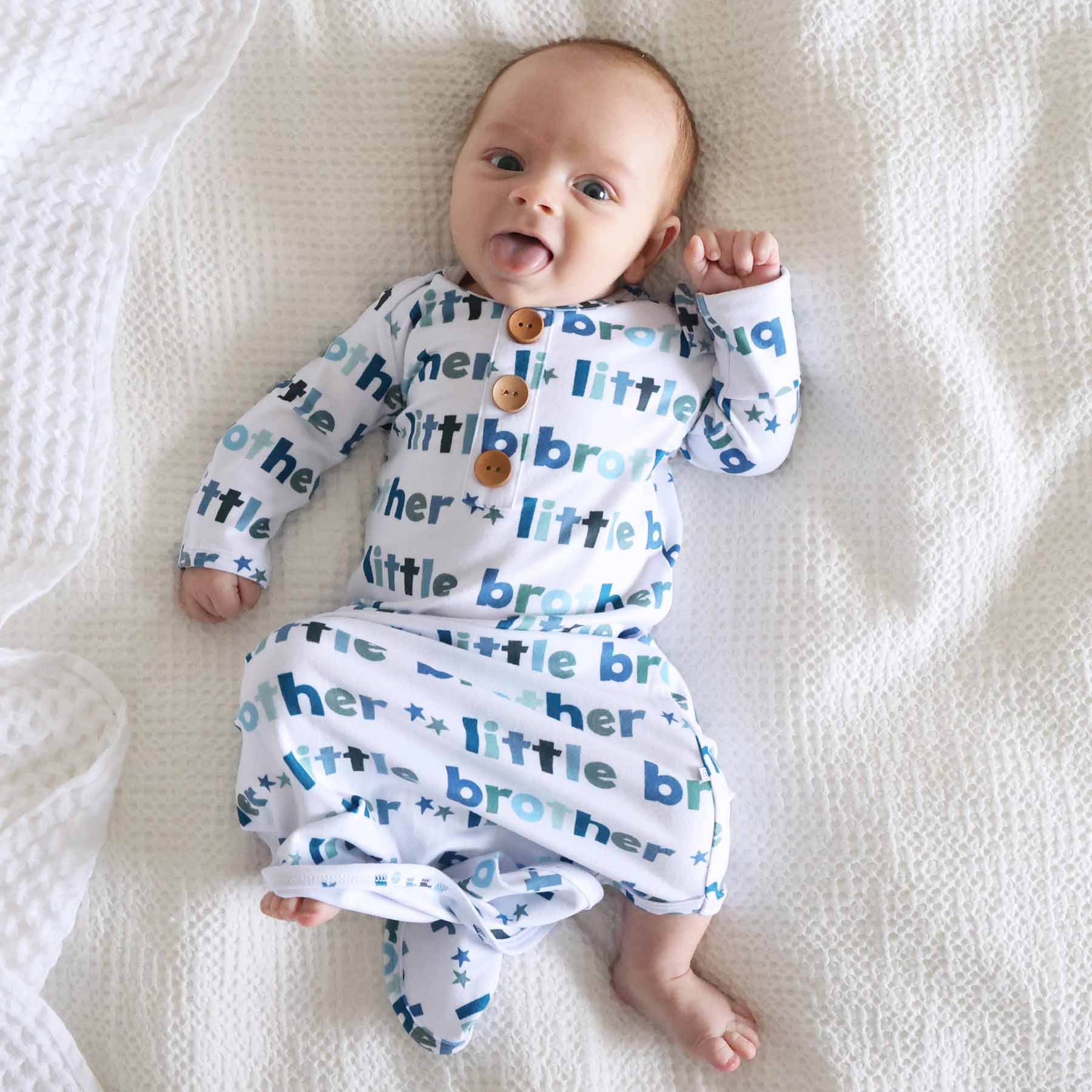 Newborn Baby Knot Gown & Hat Set | Little Sibling