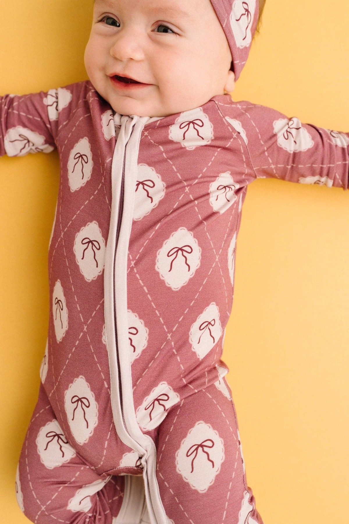 Heirloom Bows Bamboo Sleeper