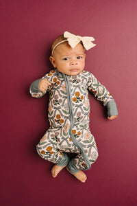 Cottage Bow Bamboo Sleeper