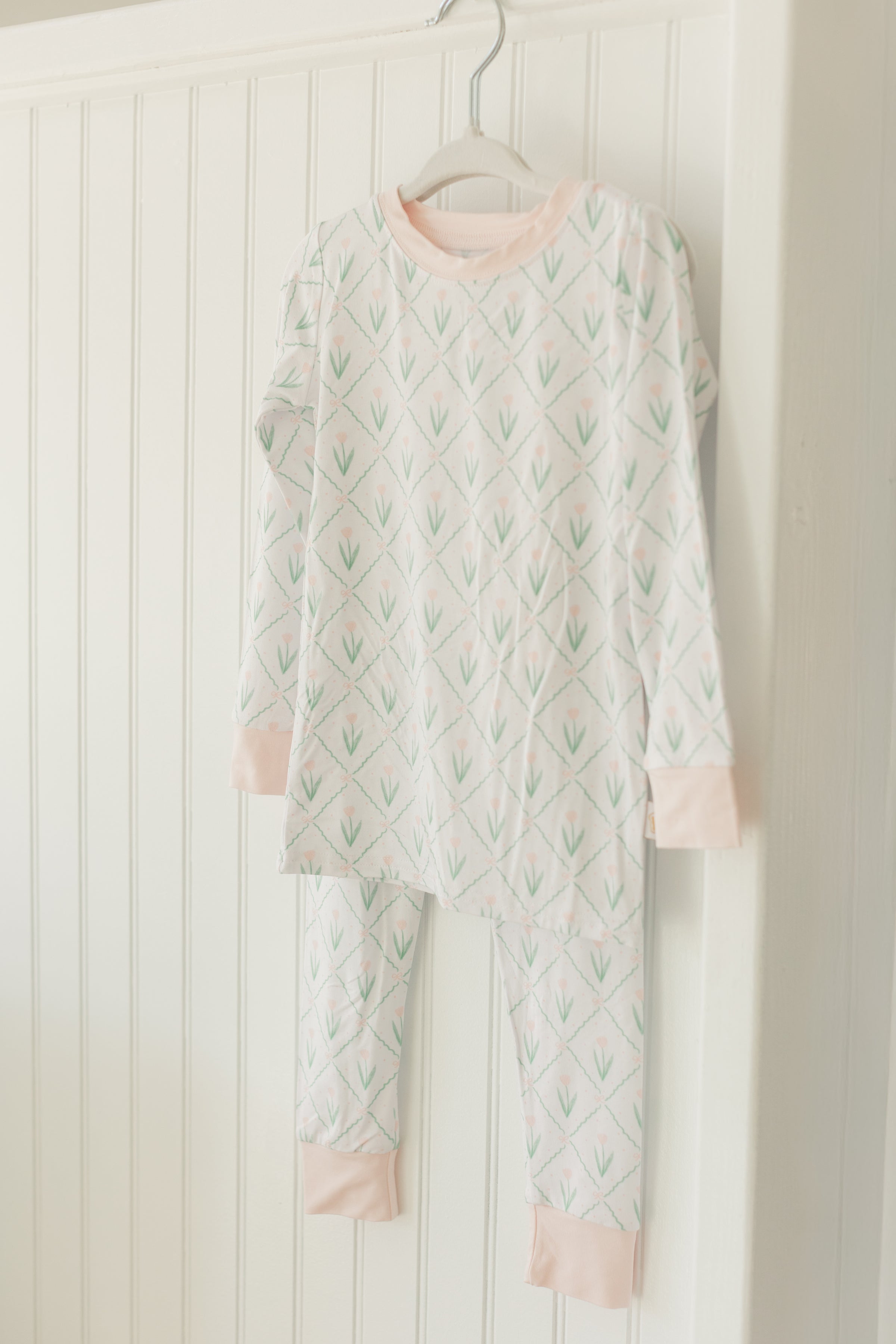 Tulip Trellis 2 Piece Set