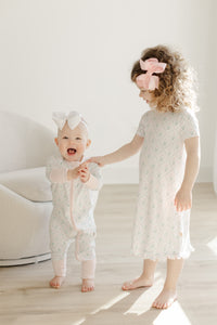 Tulip Trellis Zipper Sleeper