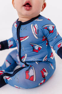 Sneaker Sweethearts Convertible Sleeper