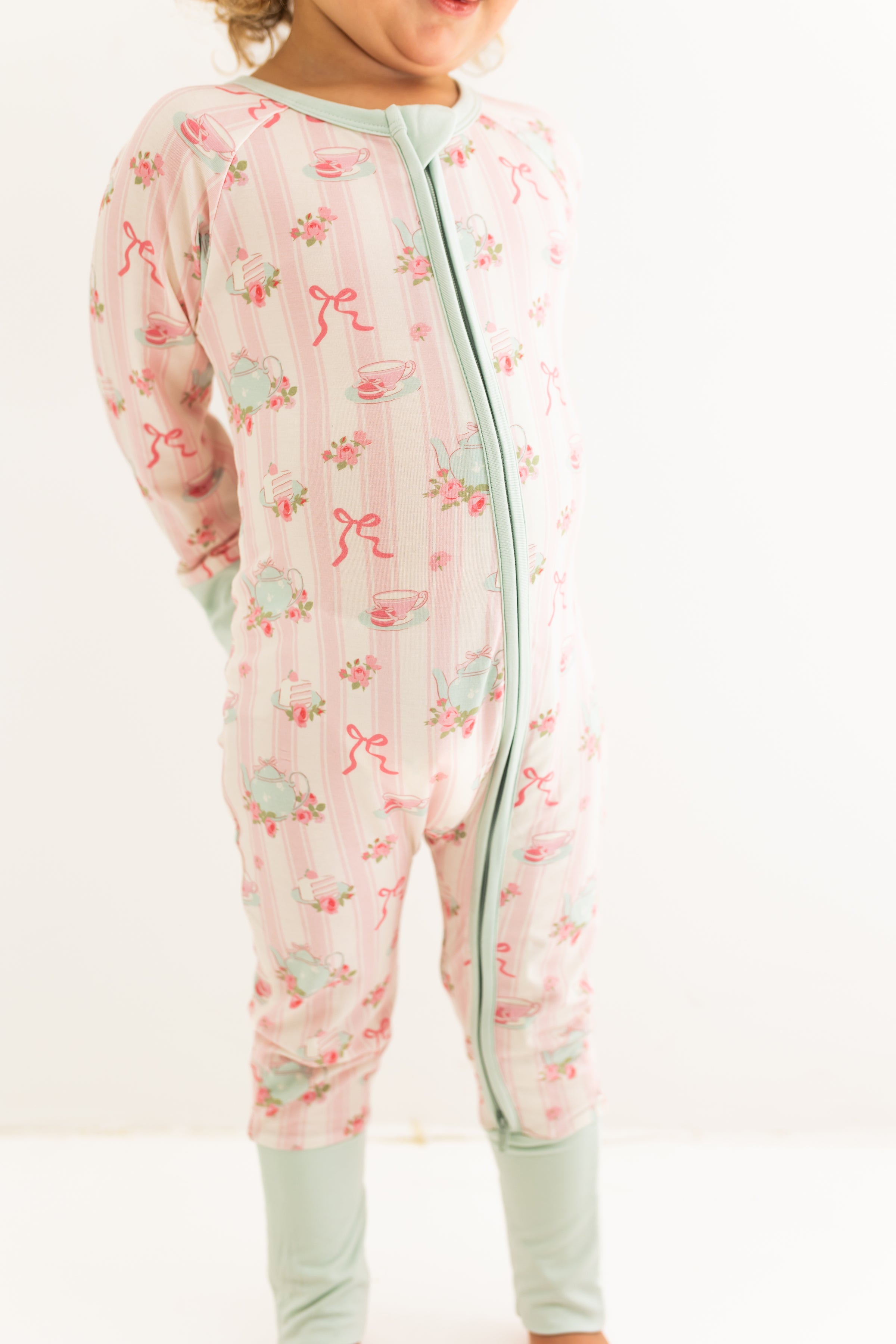 Tea Party Zipper Sleeper