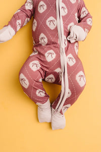 Heirloom Bows Bamboo Sleeper