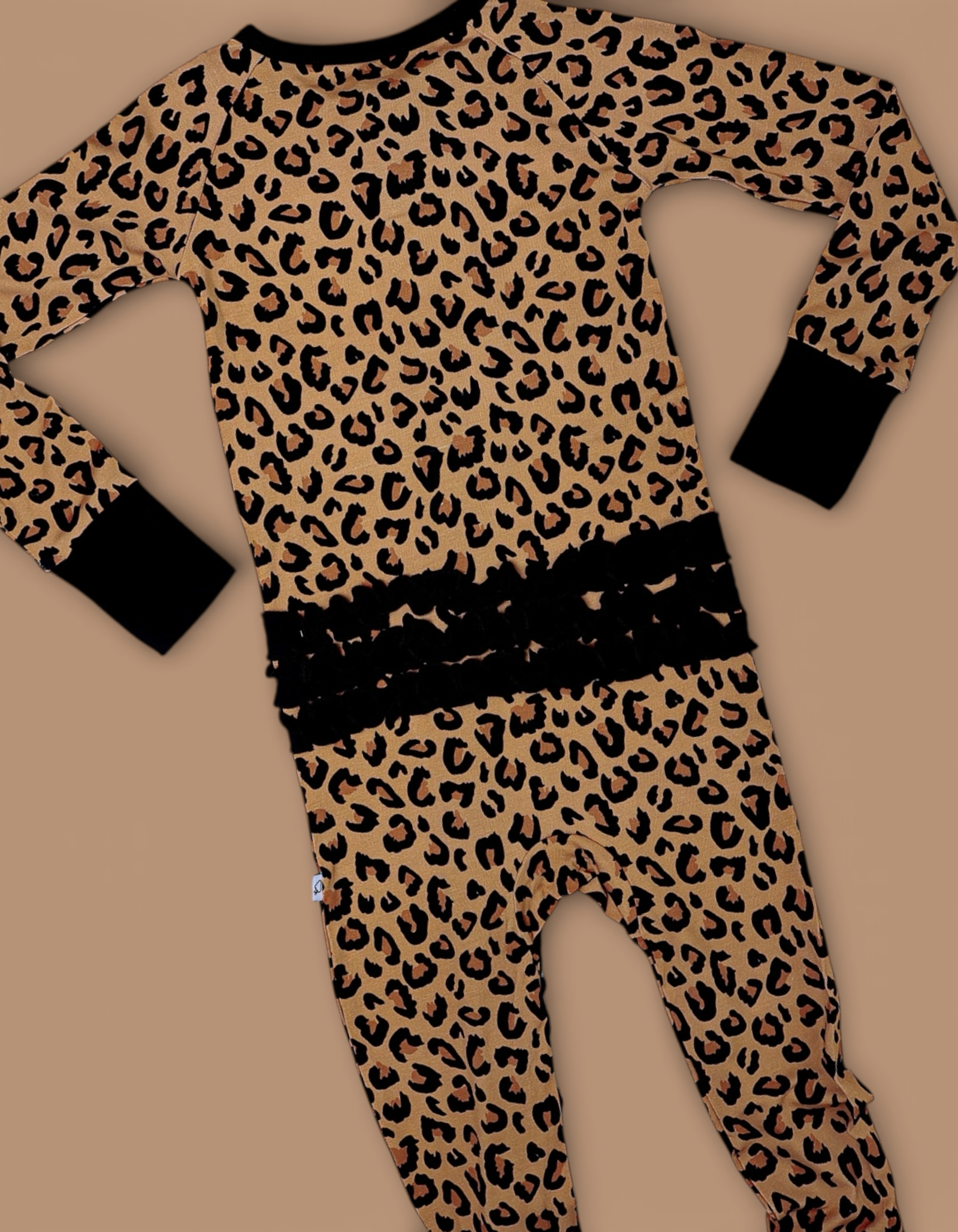 LEOPARD DREAM RUFFLE SLEEPER