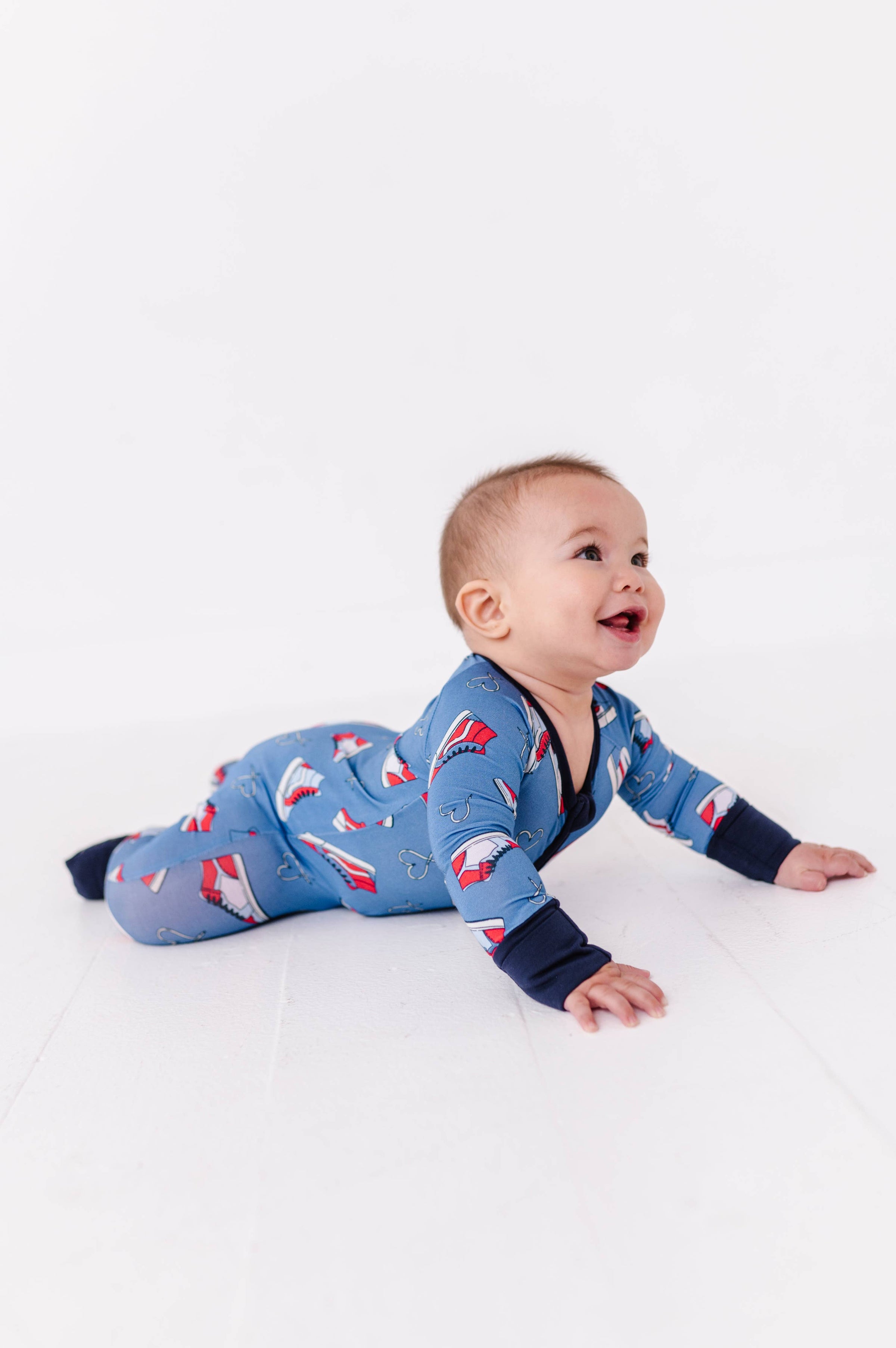 Sneaker Sweethearts Convertible Sleeper