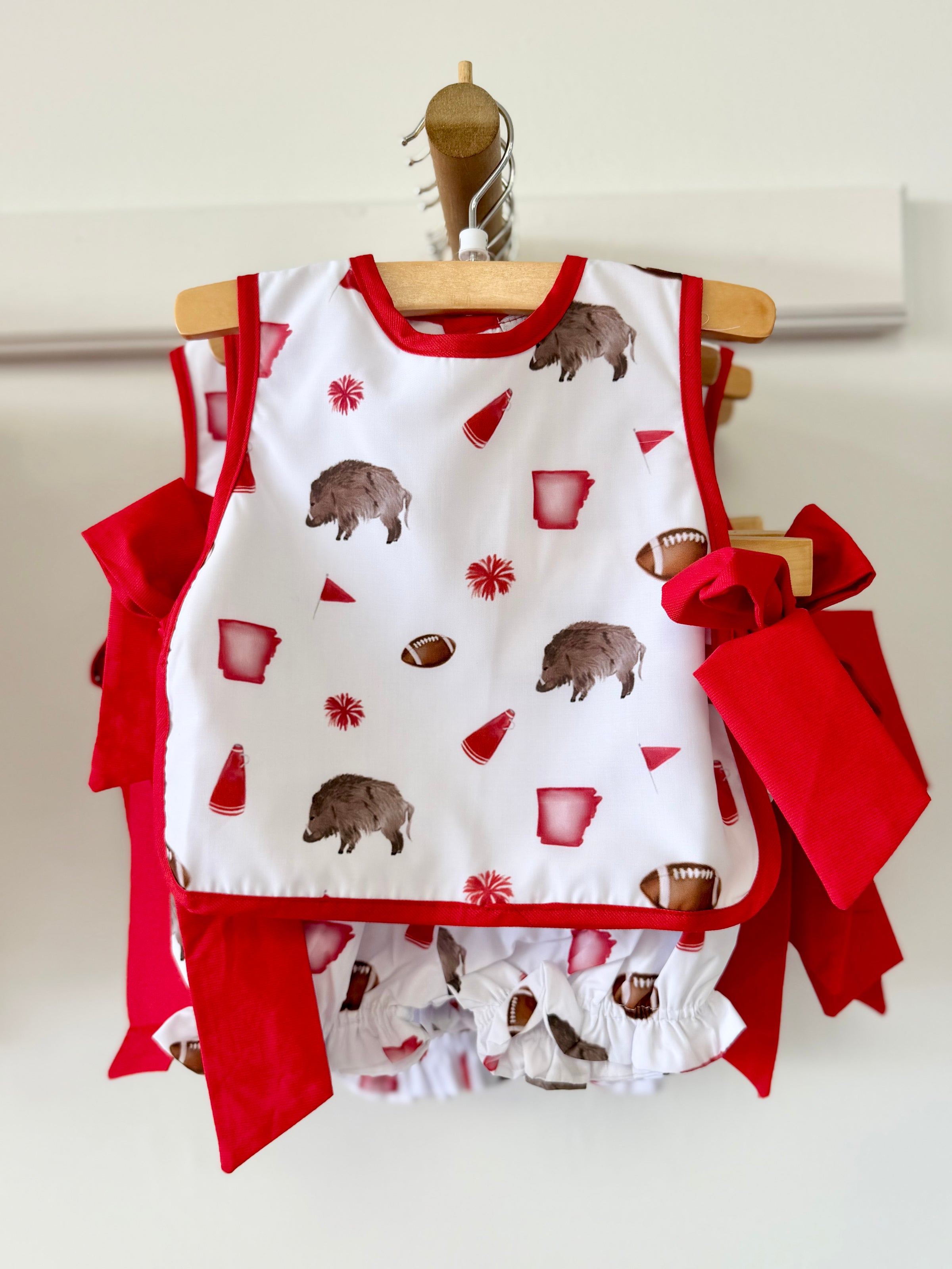 Girls Razorback Pom Side Tie Bloomer Set