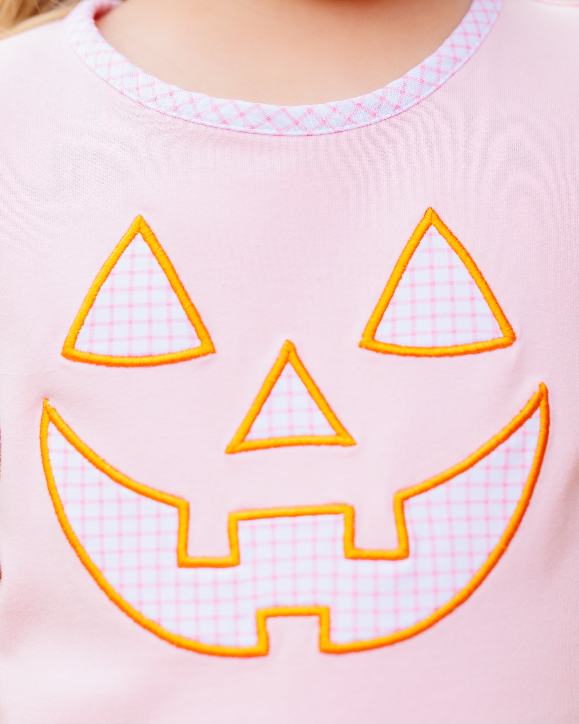 Carving Cutie Scallop Short Set