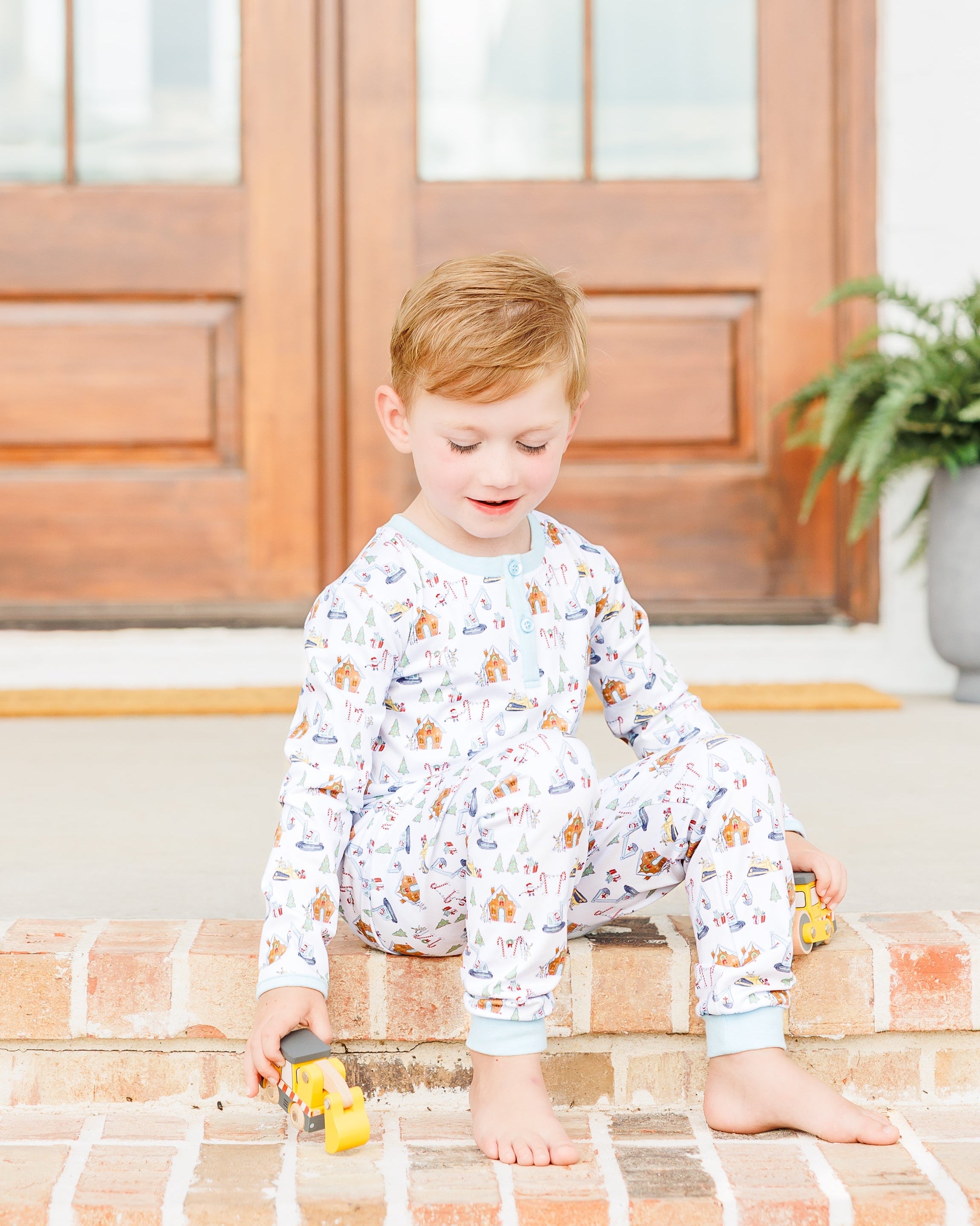 Constructing Christmas Nicholas Set