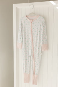 Tulip Trellis Zipper Sleeper