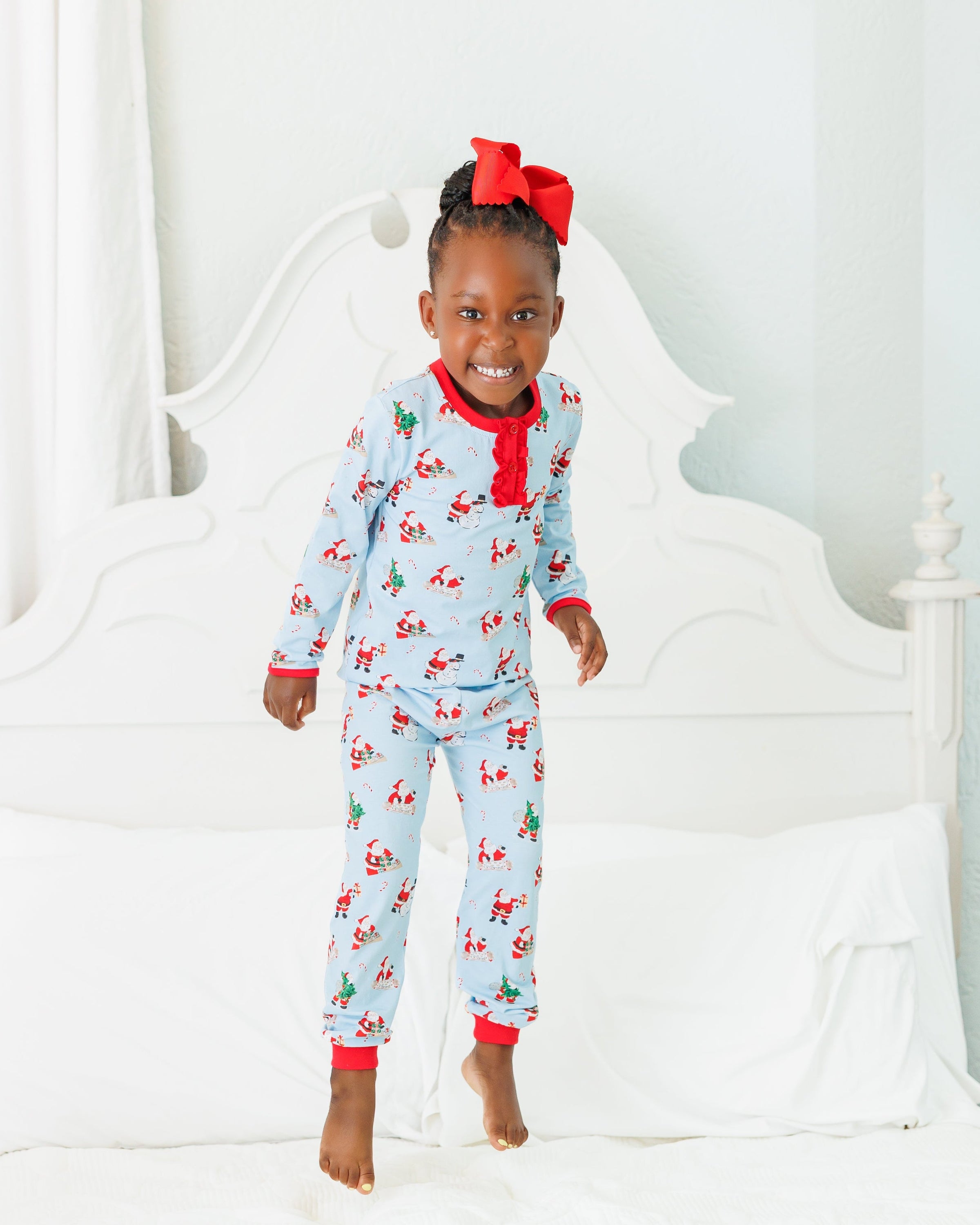 Here Comes Santa Claus Noelle Set