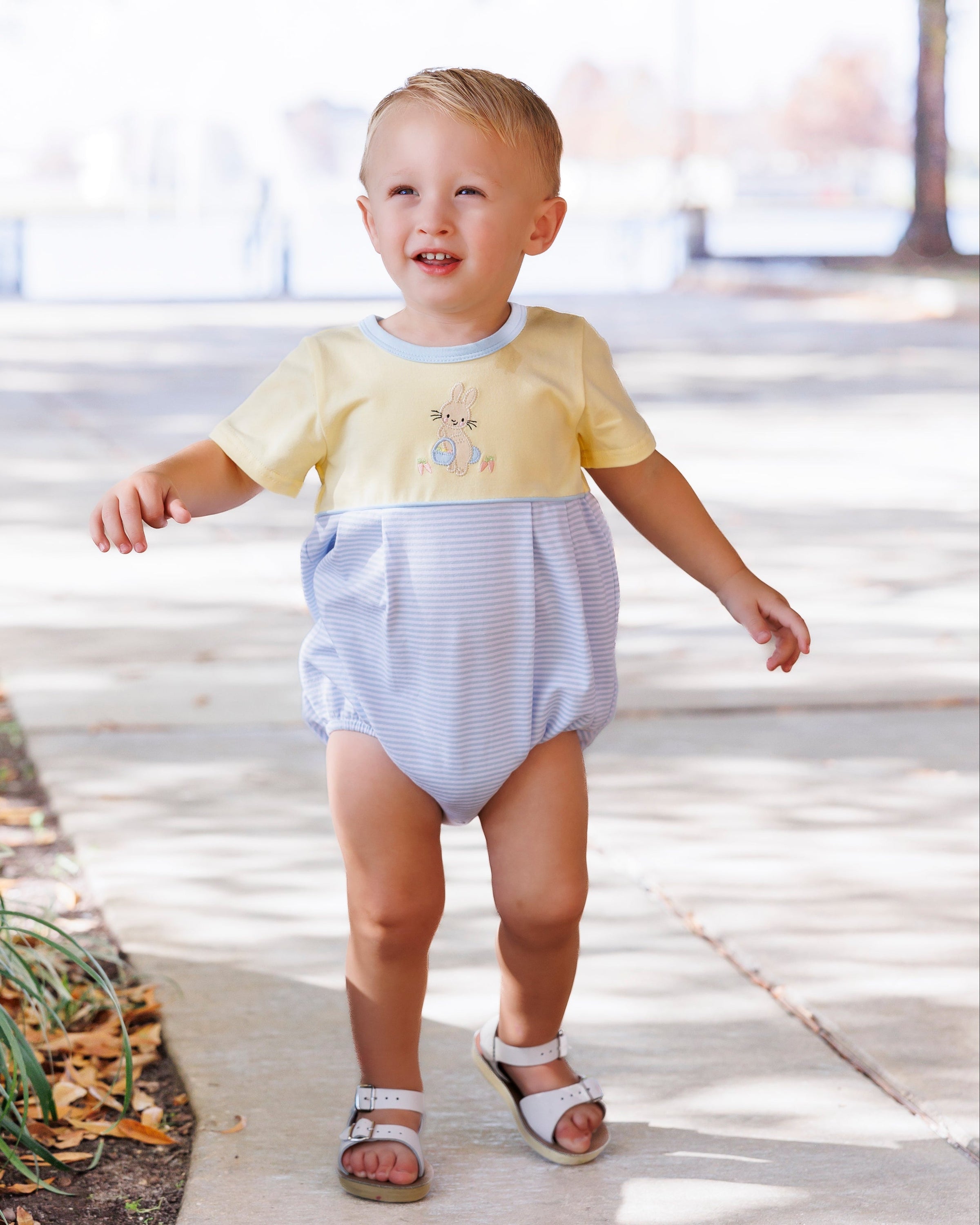 Hoppin' Down the Bunny Trail Bubble - Blue