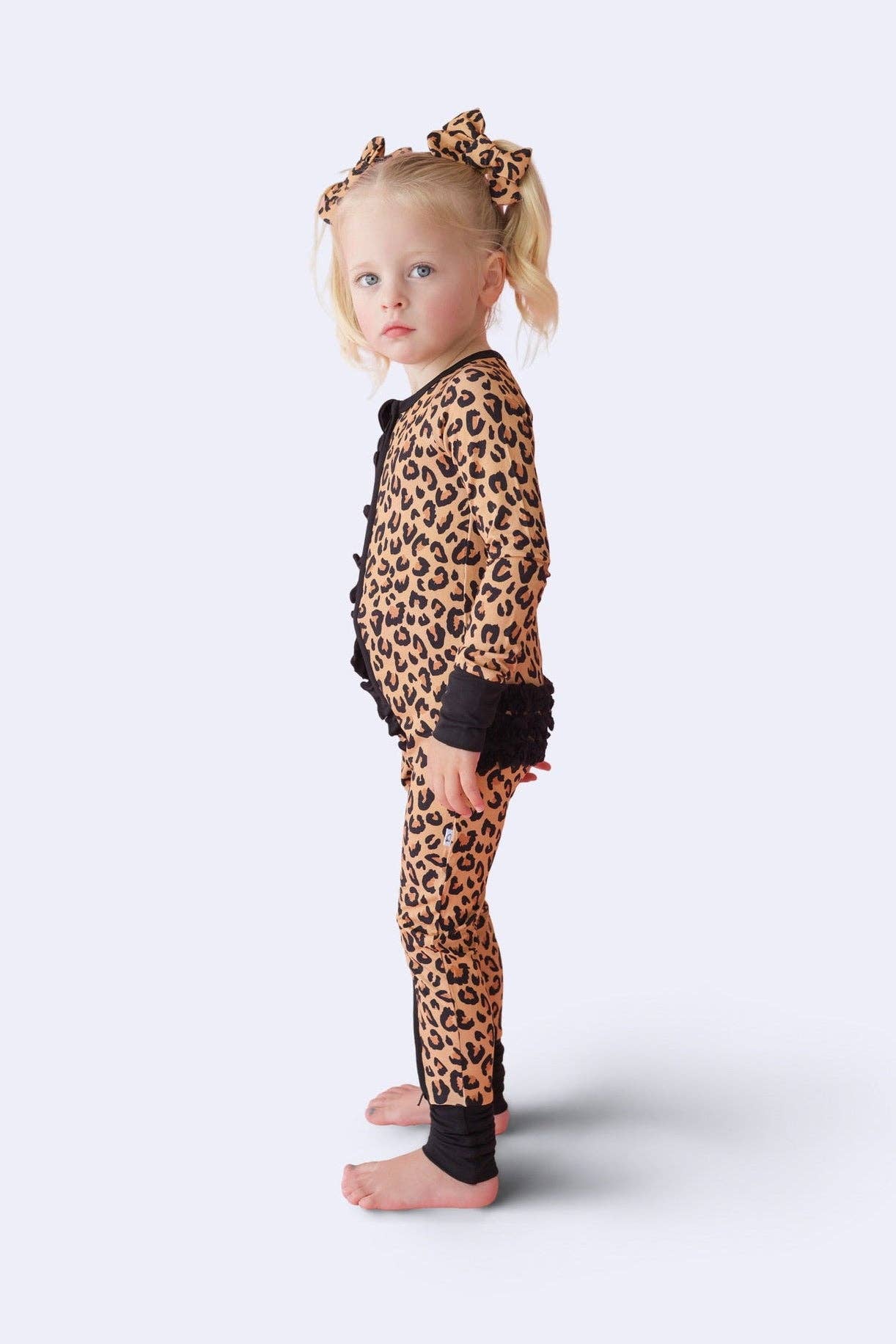 LEOPARD DREAM RUFFLE SLEEPER