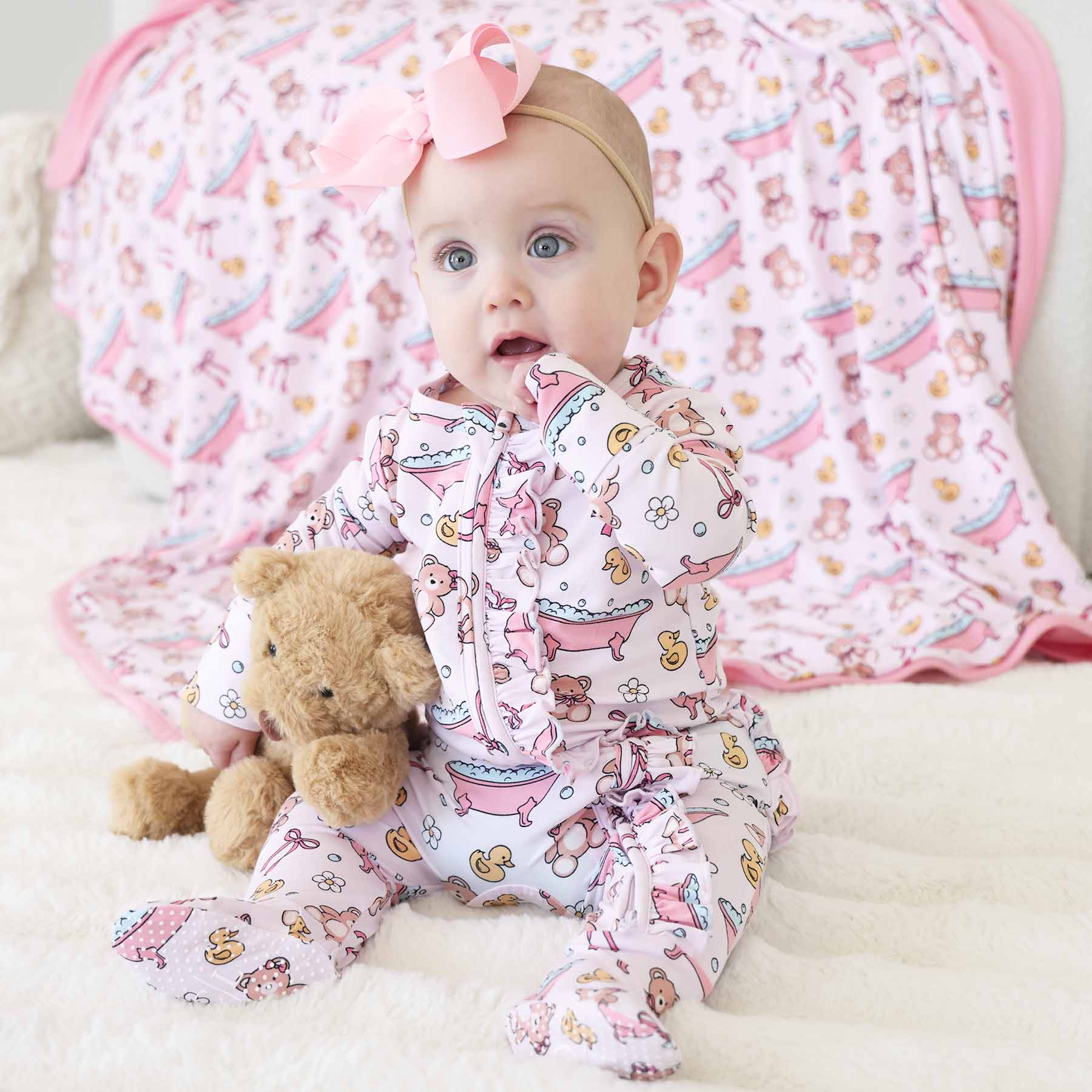 Bathtime Besties Ruffle Zipper Footie | Pink