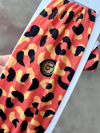 PRINTED KNOT: witch cat 