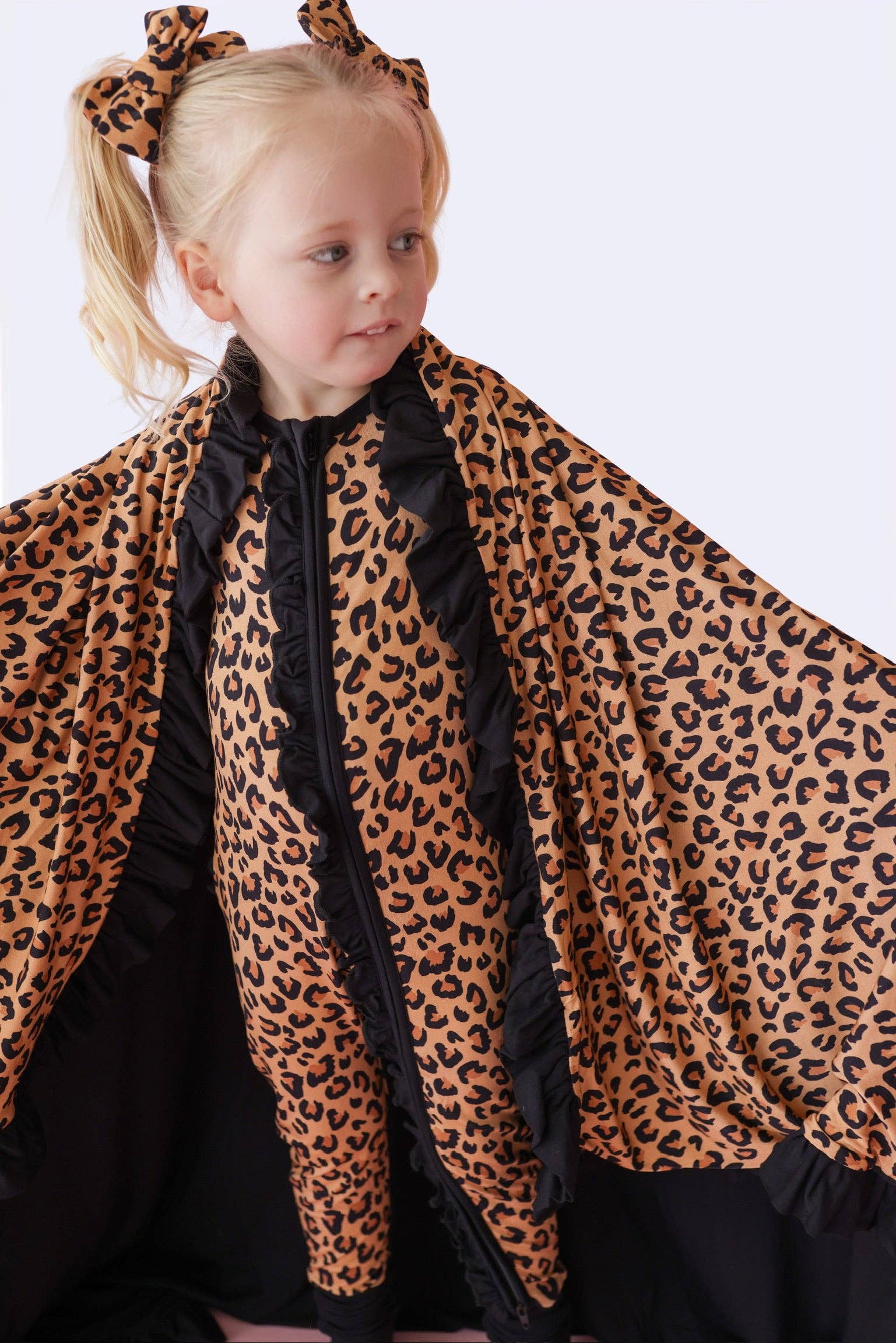 LEOPARD DREAM RUFFLE SLEEPER