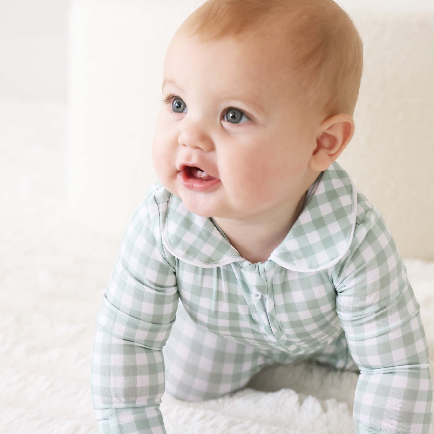 Peter Pan Collar Zipper Footie