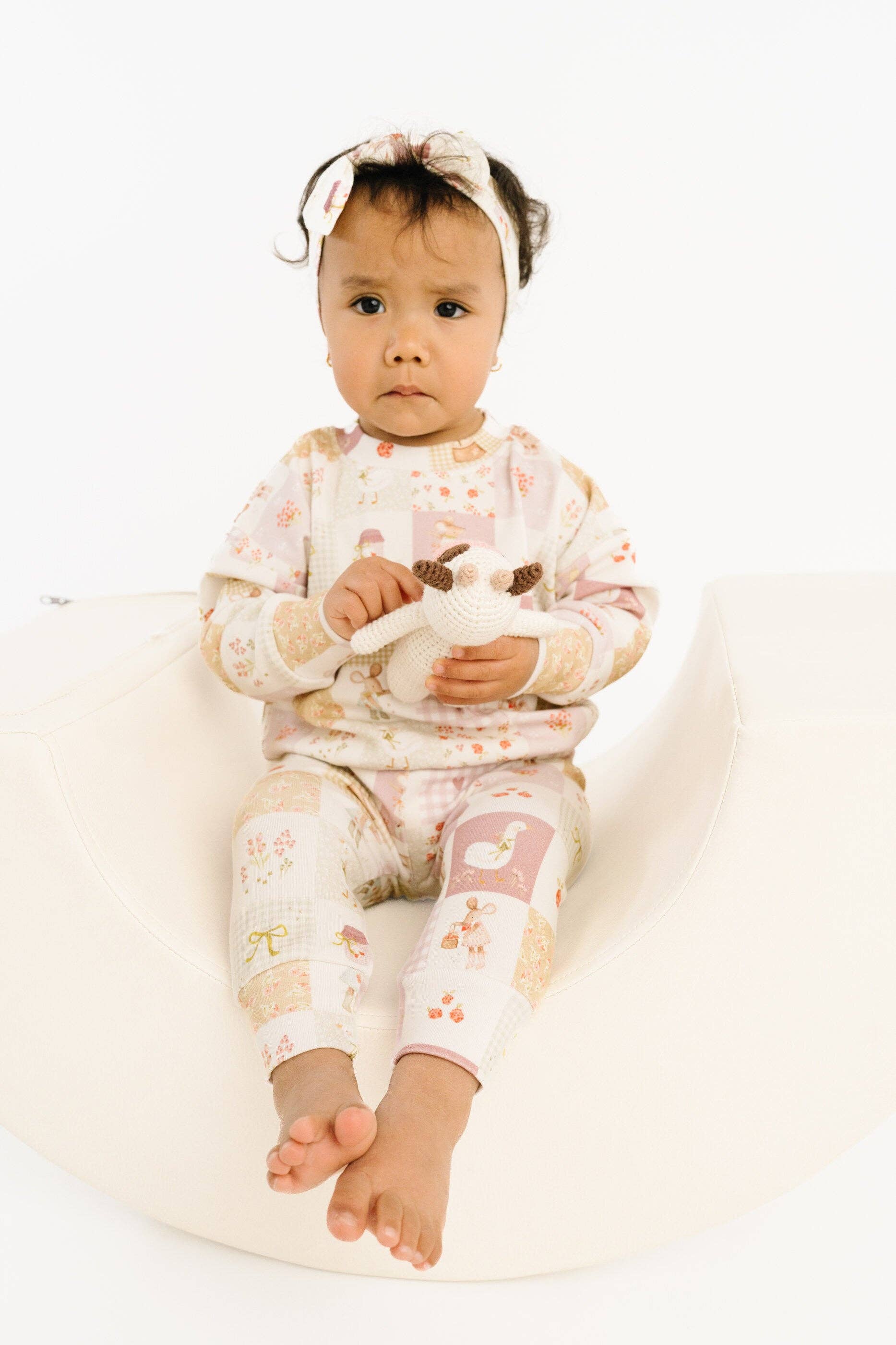 Storybook Picnic Crewneck Set