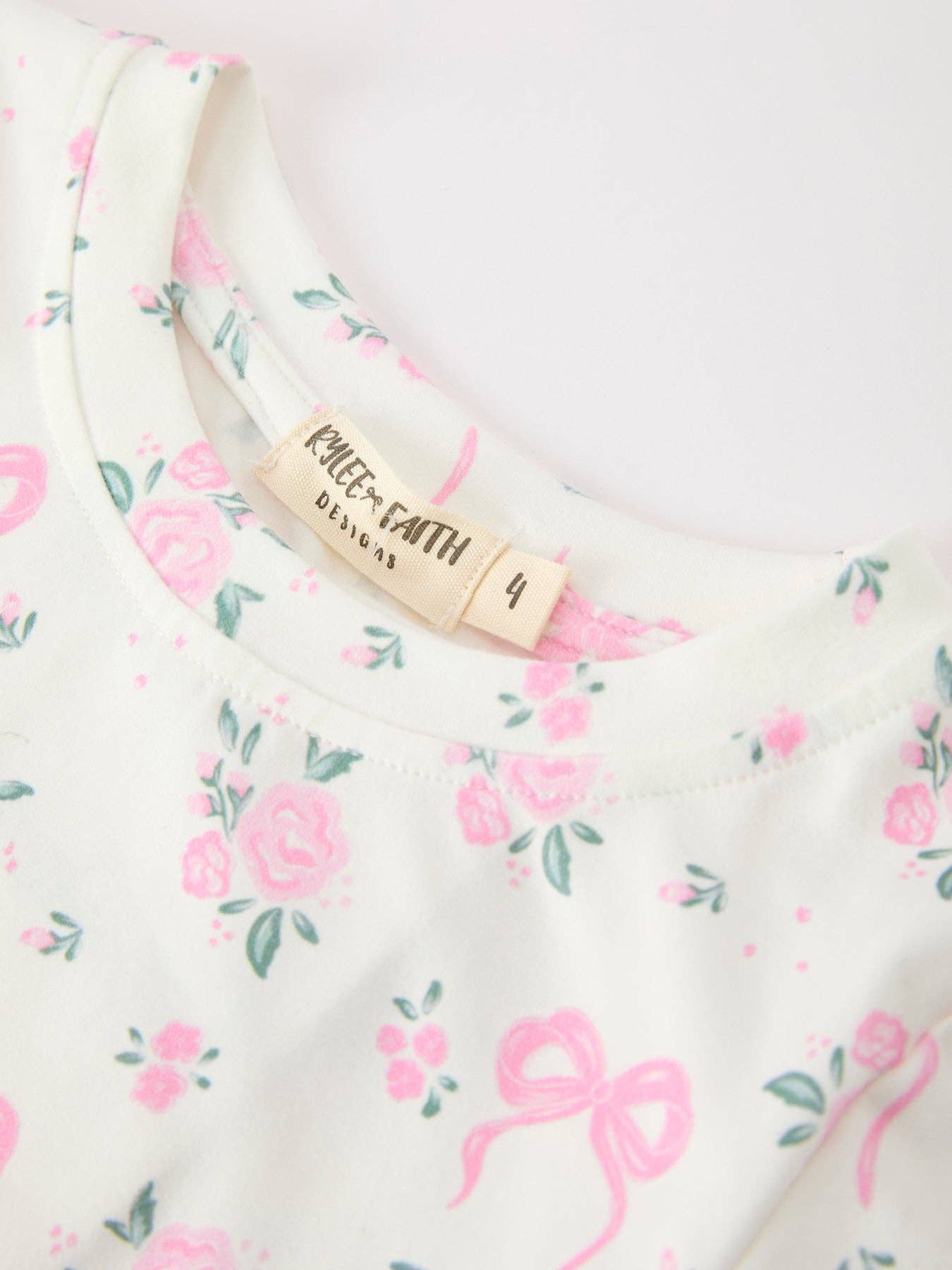 Rose Bow Scallop Short Set