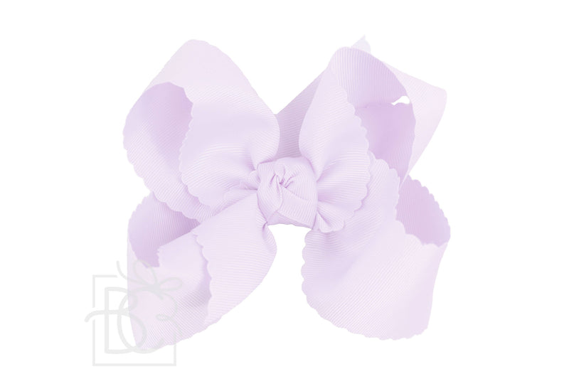 Scalloped Edge Bow