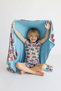 FIRETRUCK FRENZY DREAM SHORT SET