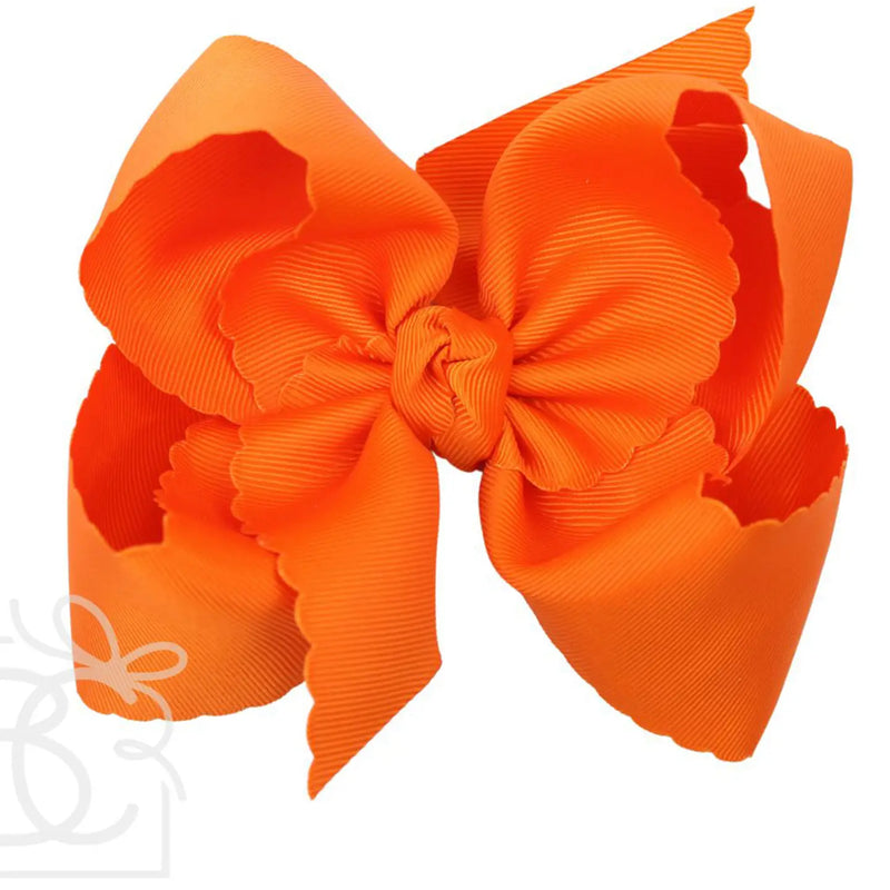 Scalloped Edge Bow